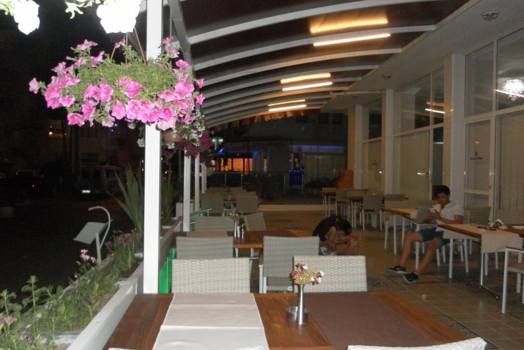 Hotel La Mosae Alanya Zewnętrze zdjęcie